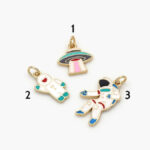 Mini Dije Chapa de Oro Astronauta Grupo 28