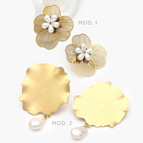 Aretes Flor Perla Acero Inoxidable 194 - Image 1