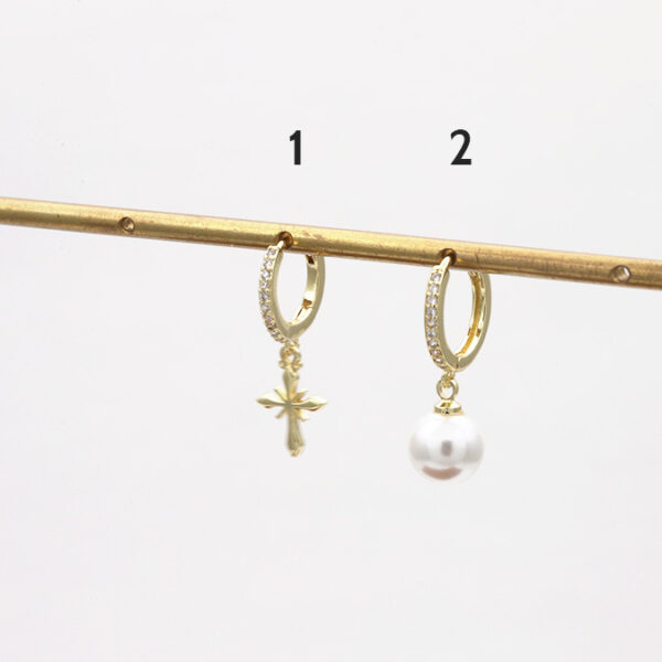 Hoops Valdivia Accesorios Chapa de Oro 09 - Image 1