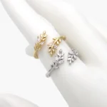 Anillo Ajustable Hojas Chapa de Oro 1337