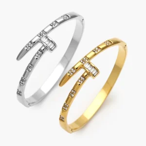 Brazalete Clavo Zirconias Acero Inoxidable 808