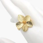 Anillo Ajustable Flor Chunky Chapa de Oro 1362