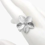 Anillo Ajustable Flor Chunky Chapa de Oro 1362 - Image 2