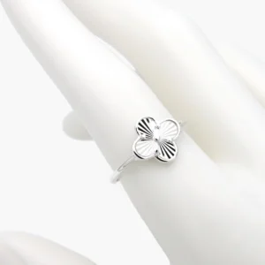 Anillo Flor Trébol Plata .925 Mod. 280